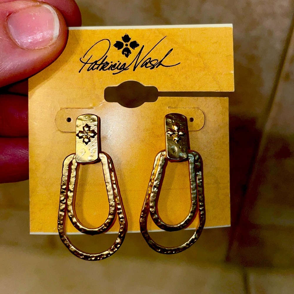 NWT Patricia Nash earrings
